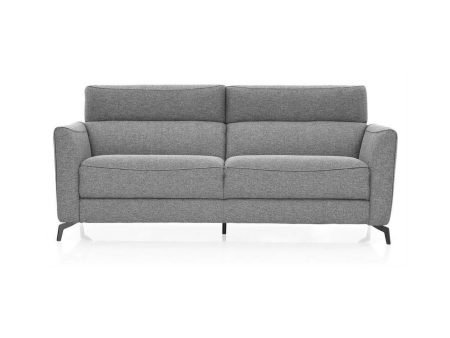 Ljósgrár tausófi frá Natuzzi Italia.
