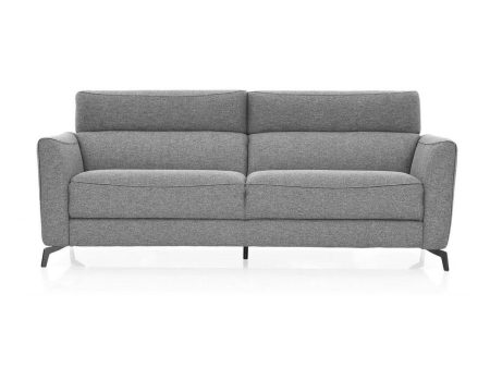 Ljósgrár tausófi frá Natuzzi Italia.