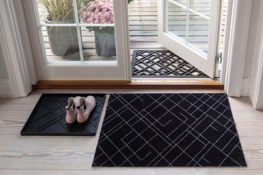 Tica - Dyramotta Lines 60x90cm Black/Grey - Image 4