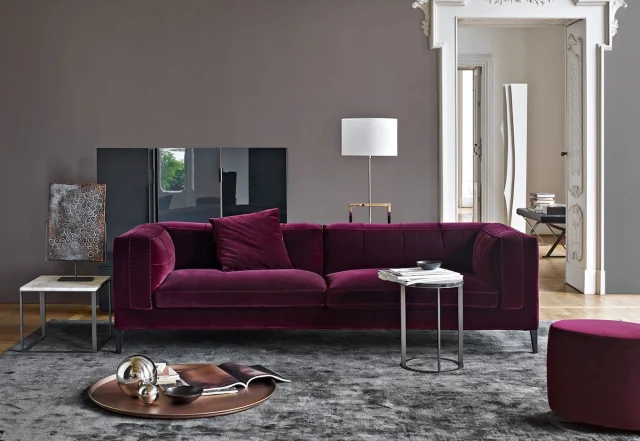Maxalto er ítölsk hönnun þar sem handverk og form mætast. Maxalto var stofnað árið 1975 samhliða B&B Italia og hefur frá upphafi lagt áherslu á vandaða framleiðslu, efnisval og tímalausa hönnun.